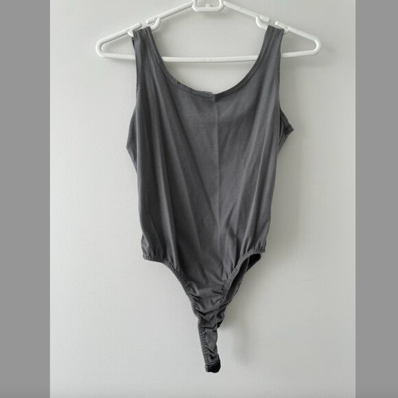 Pretty Little Thing - Grey Tank Bodysuit - Size 6 - Picture 2 of 4